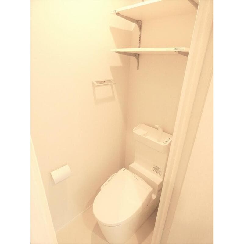 ガナール駒込 2階のトイレ 1