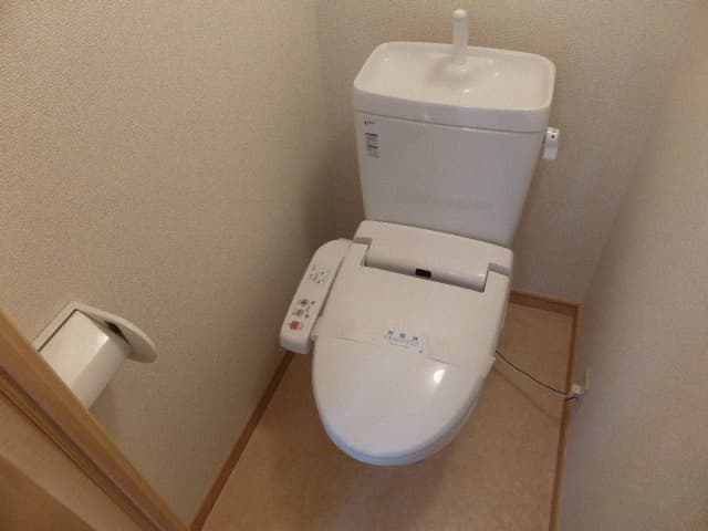 インベスト大崎Ⅲ 1階のトイレ 1