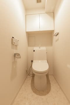 オークスクエア新川 ５０１のトイレ 1