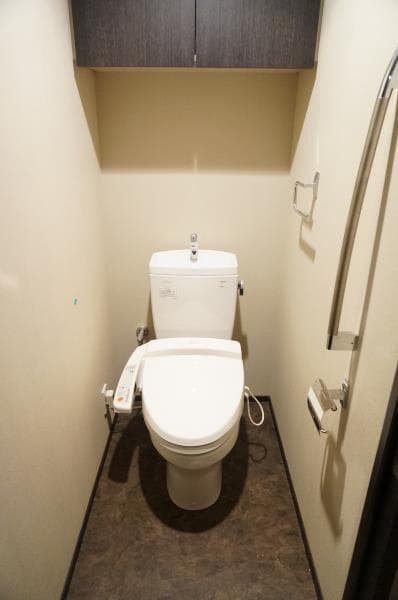 Ｂｒｉｌｌｉａ　Ｍａｒｅ　有明　ＴＯＷＥＲ＆ＧＡＲＤＥＮ 4階のトイレ 1