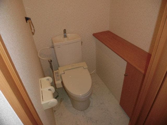 グランディール 2階のトイレ 1