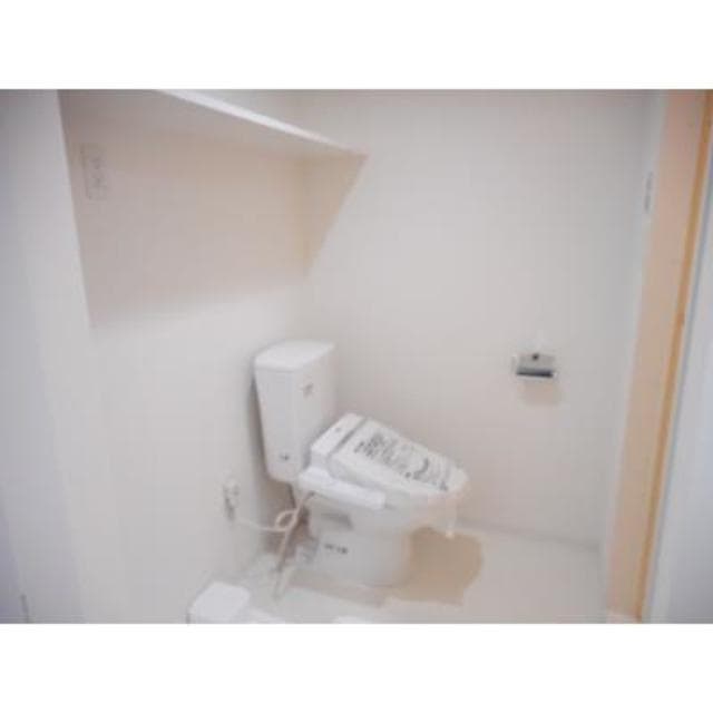 コージーコート島津山 3階のトイレ 1