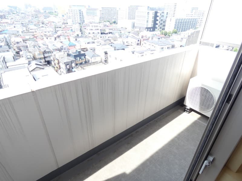 IL MEZZO DI TOKYO，UNO 11階のバルコニー 1