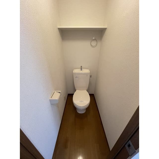 アムール 坂村 2階のトイレ 1