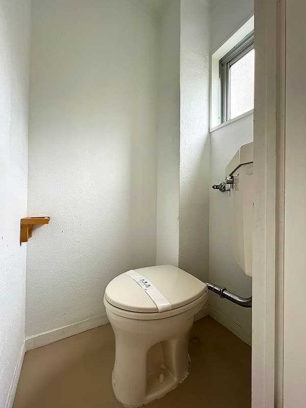コーポ富貴 2階のトイレ 1
