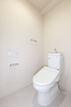 メルクマール京王笹塚レジデンス １３２１のトイレ 1