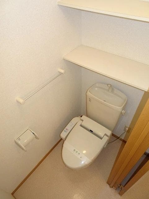 ステュディオ入江 2階のトイレ 1