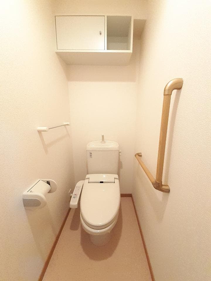 アビタシオン・木場公園 3階のトイレ 1