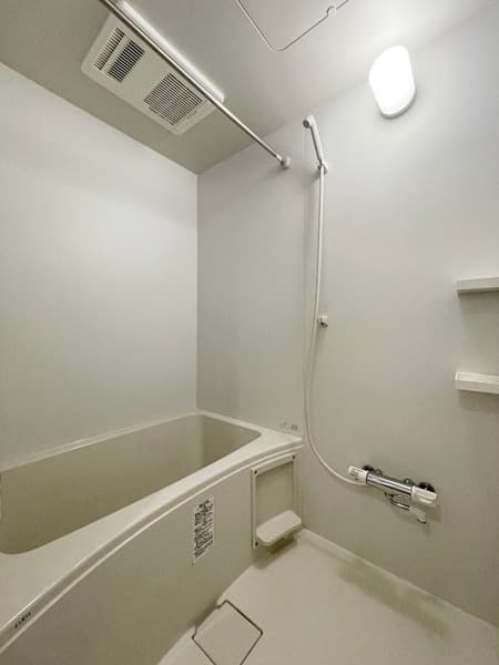ｏｌｉｖｉｅｒ　ｏｄｏｒａｎｔ　目黒 1階の風呂 1