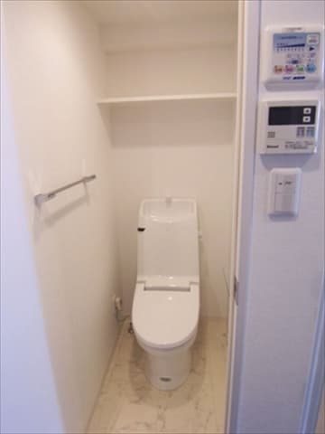 ブランノワール早稲田 2階のトイレ 1