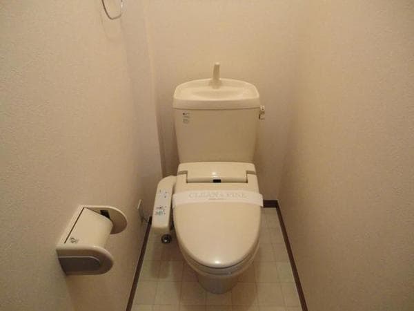 Ｓａｎ　Ｄｉｍａｓ　Ａｋａｂａｎｅ 2階のトイレ 1