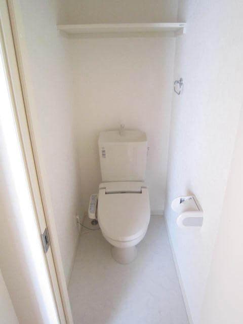 レリオ東中野 1階のトイレ 1