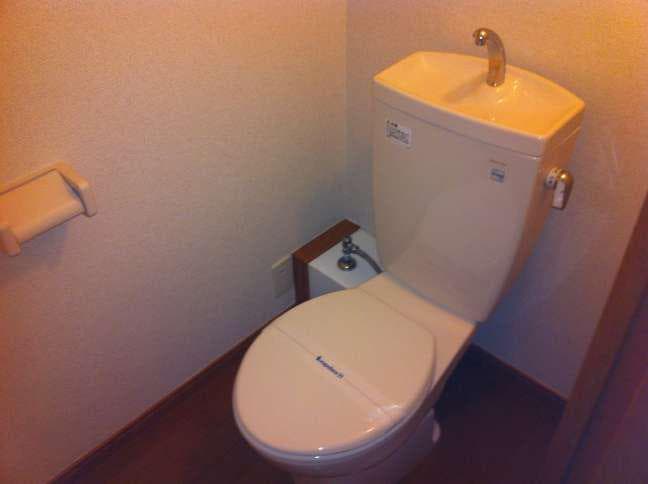 レオパレスＳＯ小石川 1階のトイレ 1