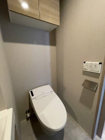 プラウドフラット亀戸 8階のトイレ 1