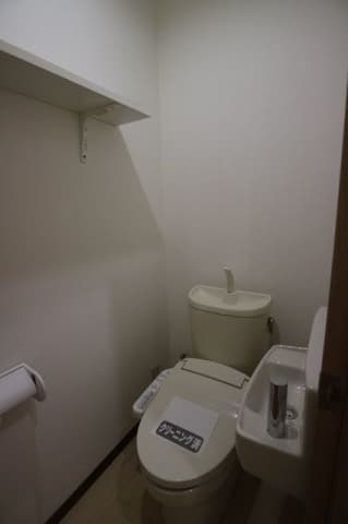 プラネックス滝野川 2階のトイレ 1