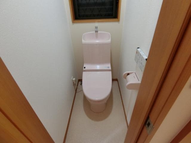 アダージョ亀有 3階のトイレ 1