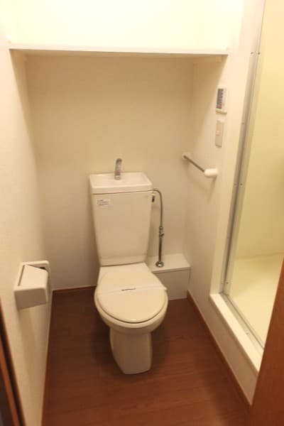 レオパレス柊 1階のトイレ 1