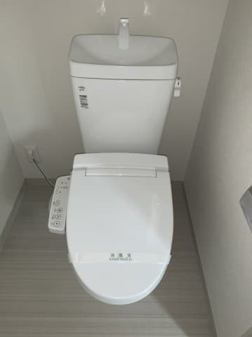 モダンアパートメント文京音羽 108のトイレ 1