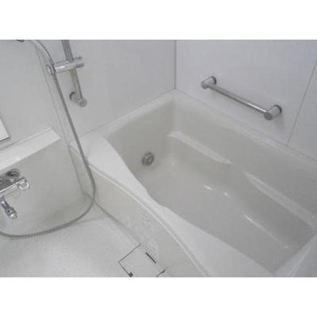 ＴＨＥ　ＴＯＫＹＯ　ＴＯＷＥＲＳ　ＭＩＤＴＯＷＥＲ 8階の風呂 1