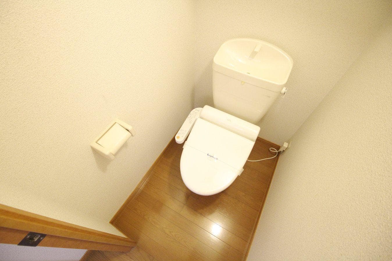 レオパレスネオライフ江古田 1階のトイレ 1