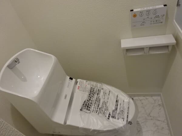 フロイス蒲田 1階のトイレ 1