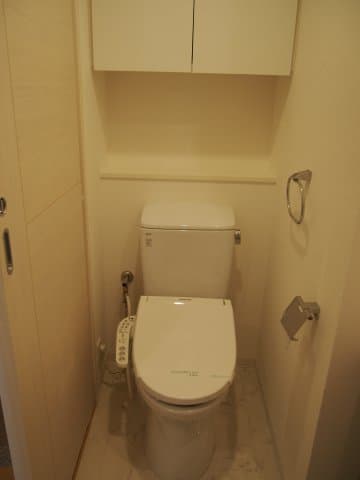プラウドフラット浅草駒形 9階のトイレ 1