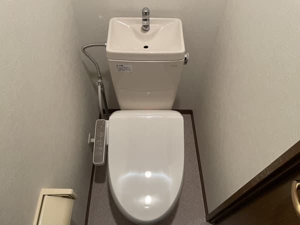フローネ参宮橋 1階のトイレ 1