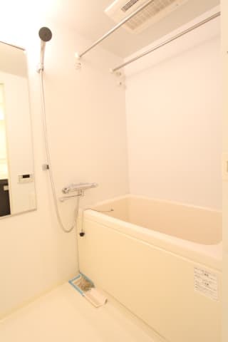 プラウドフラット蒲田Ⅱ 8階の風呂 1