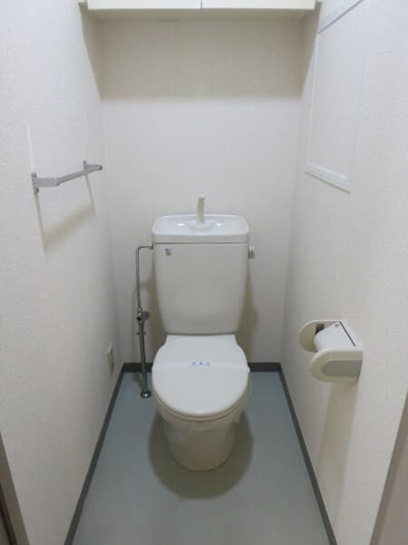 コスモリード幡ヶ谷 3階のトイレ 1