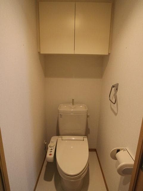 パレステュディオ新宿パークサイド 10階のトイレ 1