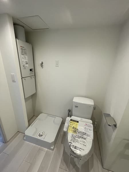 クアドール中野坂上 2階のトイレ 1