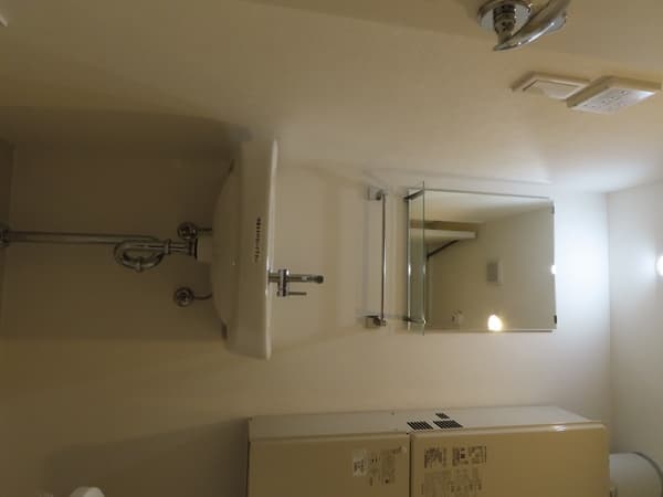GRAN PASEO新宿 1階の洗面所 1