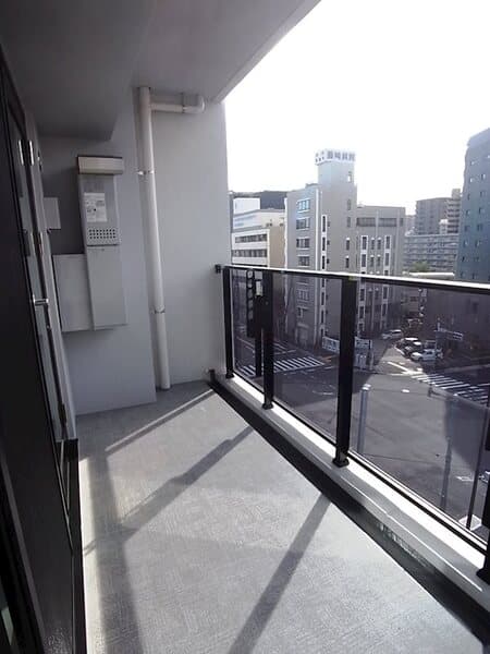 SAKURAレジデンス 7階のバルコニー 1