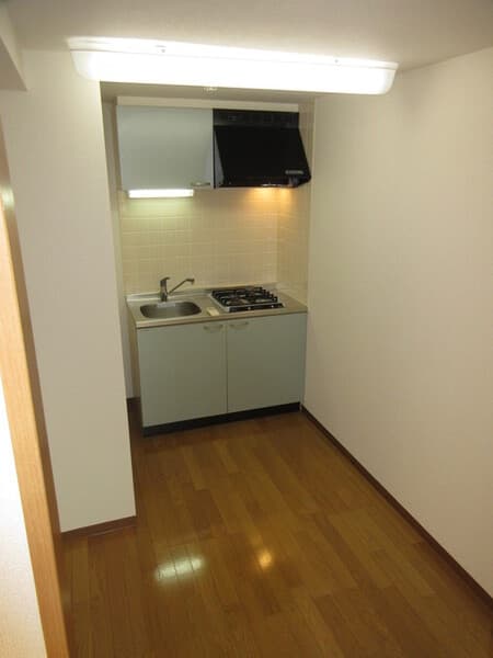 サンピア西須賀 3階のキッチン 1