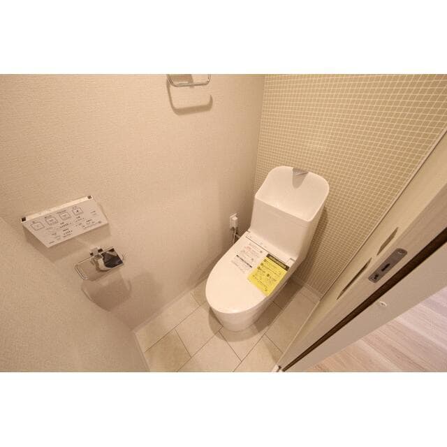 ハイツ旗の台(ハイツハタノダイ) 4階のトイレ 1