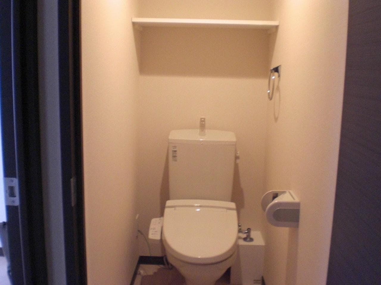 レオネクストジャルダンⅡ 2階のトイレ 1