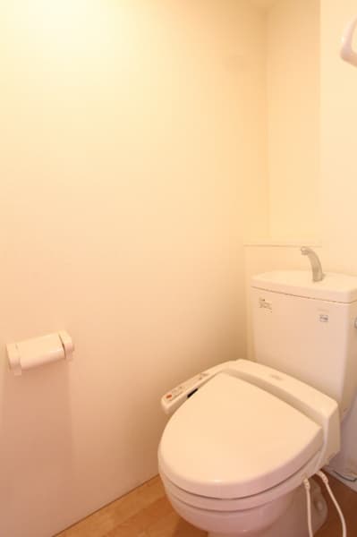 プライムアーバン洗足 4階のトイレ 1