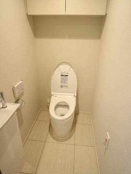 ＴＨＥ　ＣＯＵＲＴ　神宮外苑 11階のトイレ 1