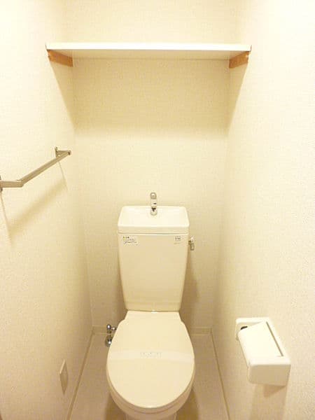 スカイコート文京白山 3階のトイレ 1
