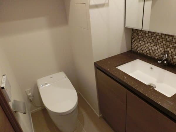 パークハビオ目黒リバーサイド 5階のトイレ 1