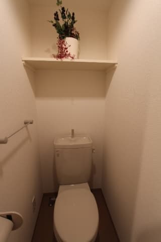 プライムアーバン葛西Ⅱ 6階のトイレ 1