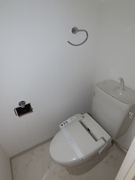 プライムコート成増 2階のトイレ 1