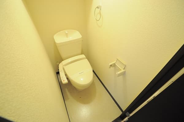 レオネクストＫＥＮ　Ⅱ 2階のトイレ 1