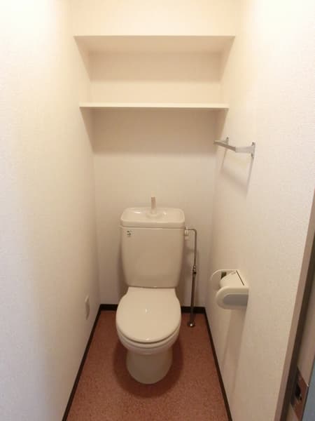 スカイコート日本橋人形町第2 2階のトイレ 1