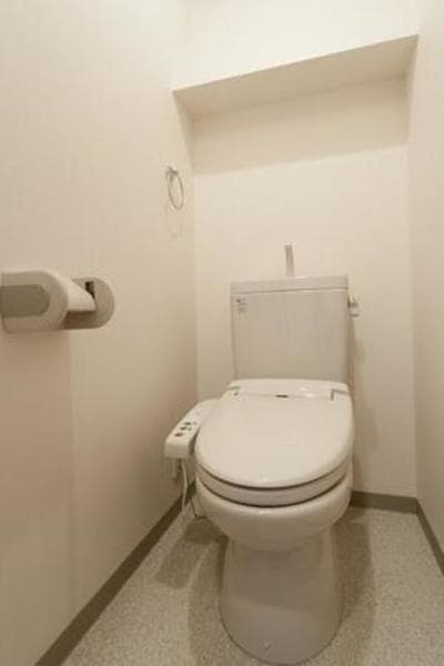 アミカル・エフ 4階のトイレ 1