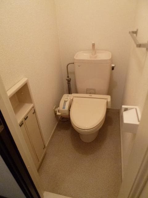 メゾン２７ 1階のトイレ 1