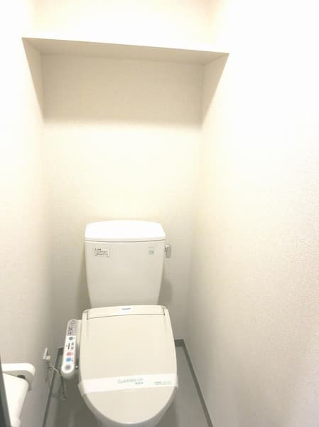 ＨＦ東神田レジデンス 8階のトイレ 1