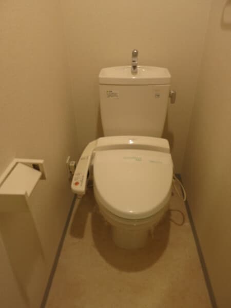 日本橋ファーストレジデンス 5階のトイレ 1