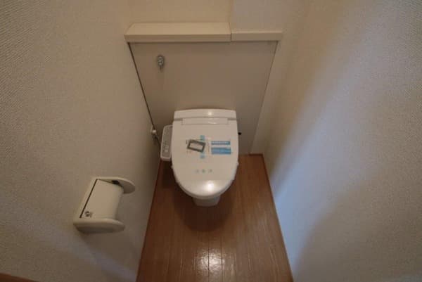 ワイズコート 1階のトイレ 1