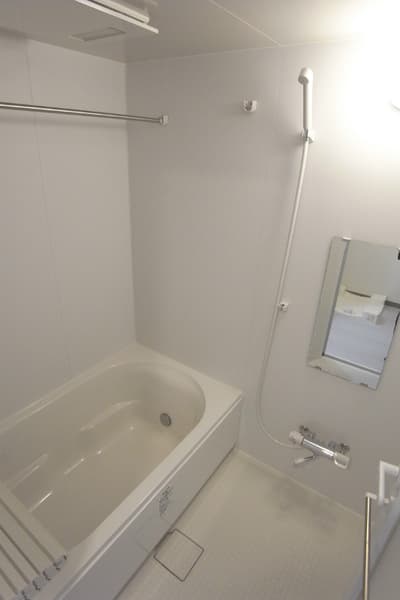 Ｌａ　ｐｒｉｍａ　Ｇｒａｎｄｅ 6階の風呂 1